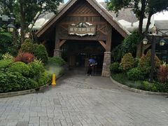-横琴湾畔餐厅(长隆海洋王国白鲸剧场店)