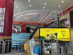 -广州白马服装市场