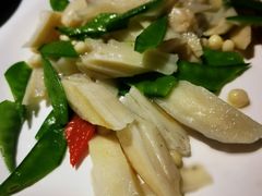 -聚汇三少·龙虾·中餐厅(莫邪路新天地店)