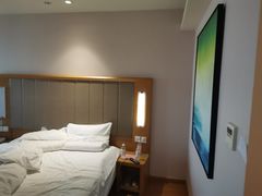 -全季酒店(郑州建设路碧沙岗地铁站店)