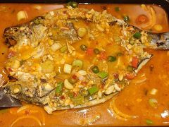 -里岛烤鱼(东港凯虹广场店)