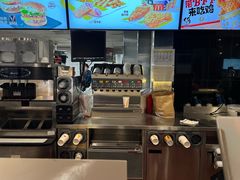 -麦当劳(丽江玉河广场店)