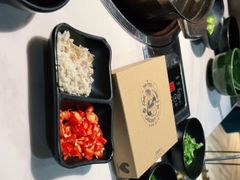 -狐狸爱上椰子鸡(滨江星光大道店)