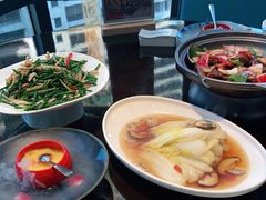 -江上荟·创意中国菜(绿地缤纷城店)