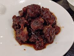 -河畔春天时尚餐厅