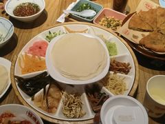 -怪噜范·老贵阳街头名小吃(鸿通城店)