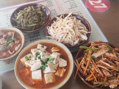 -周肥肠(江油总店)