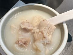 -麻六记(凤凰汇店)