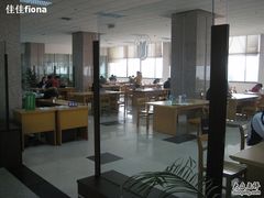 -上海大学宝山-图书馆