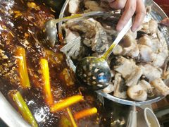 -肖肖酸萝卜鱼火锅(总店)