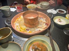 -菌自由丨野生菌火锅特色庭院餐厅(丽江古城店)