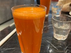 鲜榨胡萝卜汁-MEAT MATE 鲜食肉铺(凤凰汇·里巷店)