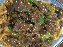 湿炒牛河-来自潮州牛肉店(华强北店)