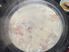 -捞王锅物料理(凯旋路店)