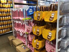 -名创优品(天河区正佳广场二店)