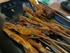 -陈员外正宗夹江烧烤(广福路店)