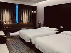 -上海龙之梦万丽酒店