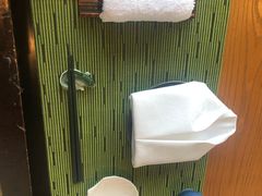 餐具摆设-中国书法大厦日本料理