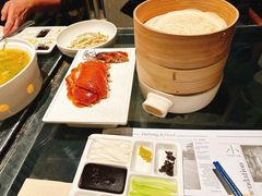 酥不腻烤鸭-小大董·烤鸭(凤凰汇店)