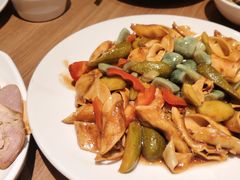 -六泰居·尔滨地标·东北菜(黄河路店)
