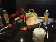 -汉堡王(上海118广场店)