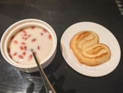-臻康乃馨月子中心(凯宾斯基店)