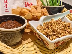 煎饼卷大葱-鲁菜根·泰山菜(泰山店)
