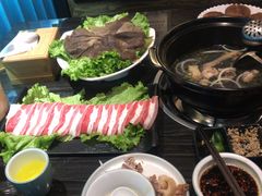 -东椰·海南椰子鸡火锅(朝阳门店)