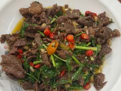 -湖南人家湘菜馆(镇江路店)