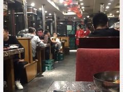 大堂-啊美丽炭火烤肉(滑翔一店)