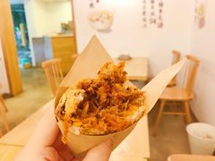 嘎嘎糯米团-正南齐北·老街糯米团(洪崖洞店)