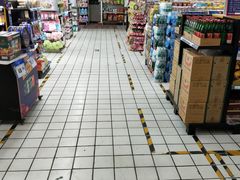 -物美超市(右安门店)