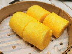 奶黄马拉卷-稻香酒家·33年老字号·港式粤菜(富邦中心店)