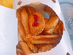 -麦当劳(展览路店)