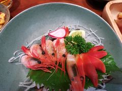 -8PINTS八品脱·日料·烧鸟·精酿小酒馆(莘庄店)