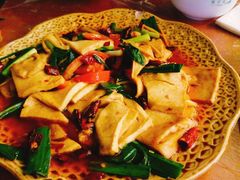 苗王豆腐-古城苗家土菜馆(河景餐厅店)