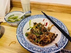 -赣南粉局·江西小炒·锅气炒粉(人民广场店)