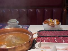 -牛村来人潮汕牛肉火锅(西单店)