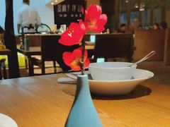 -蜜桃餐厅·伴山(湖滨商业街店)