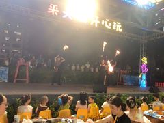 -渔家火锅·海鲜自助餐·演艺(亚龙湾天域酒店)