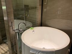 -珠海棕泉水疗酒店(拱北口岸高铁站店)