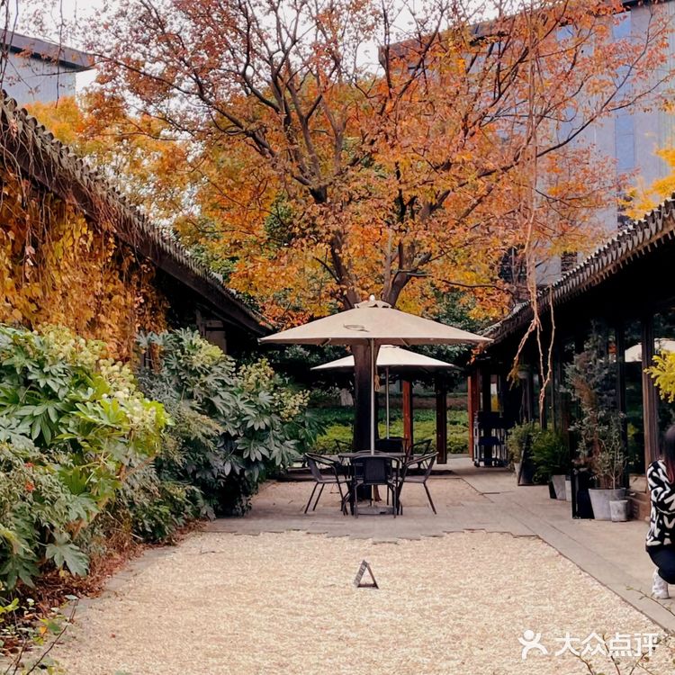 一尺花园1号店，去了一次就爱上了