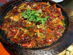 石锅美蛙-万重锦·人文川菜馆(骡马市店)