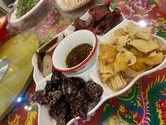 -闯关东东北农家菜(崂山石老人店)
