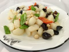 -七的湖·晚芳亭·阳澄湖农家菜·大闸蟹(莲花岛店)