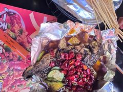 -何师烧烤Pro ·江湖川菜·小龙虾·精酿(太古里旗舰店)