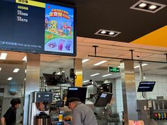 -麦当劳(军博店)