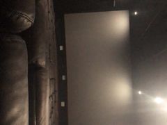 -大光明丽星VIP影城(昌里路杜比全景声店)