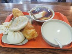 -爱豆佳快餐店(新星绿城店)