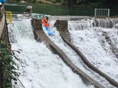 -安吉龙王山峡谷漂流